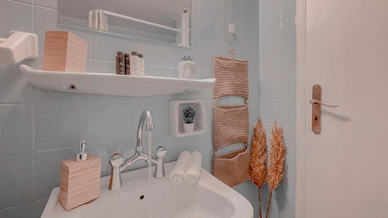 Boho Chic 2Br Apartment In The Center Of Athènes Extérieur photo